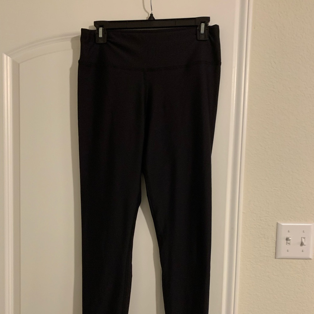 Black leggings